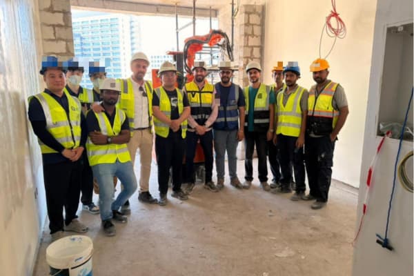 Deepening Middle East Layout: Fangshi Robotics Once Again Serves Multiple Projects in Dubai